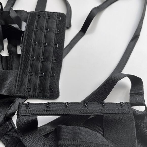 Torrid Cut Out Strappy Bra Heart Cage Harness Longline Bralette Lingerie Plus 1X - Picture 9 of 12